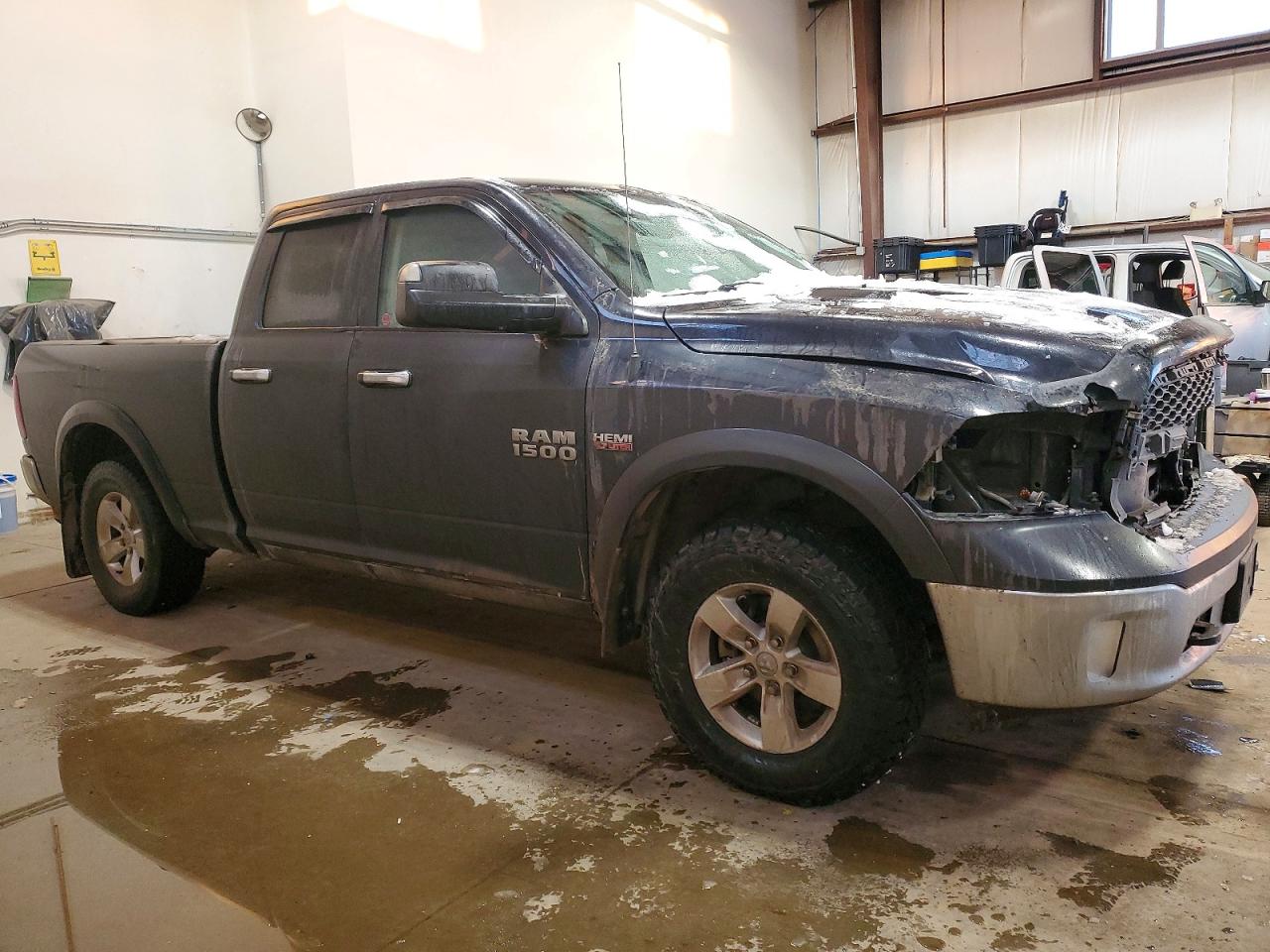 2013 RAM 1500 SLT photo 4