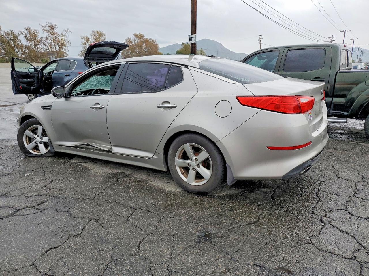 2015 KIA OPTIMA LX photo 2