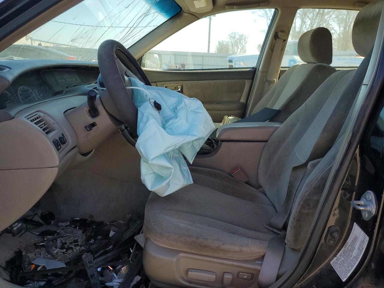 2000 TOYOTA AVALON photo 7