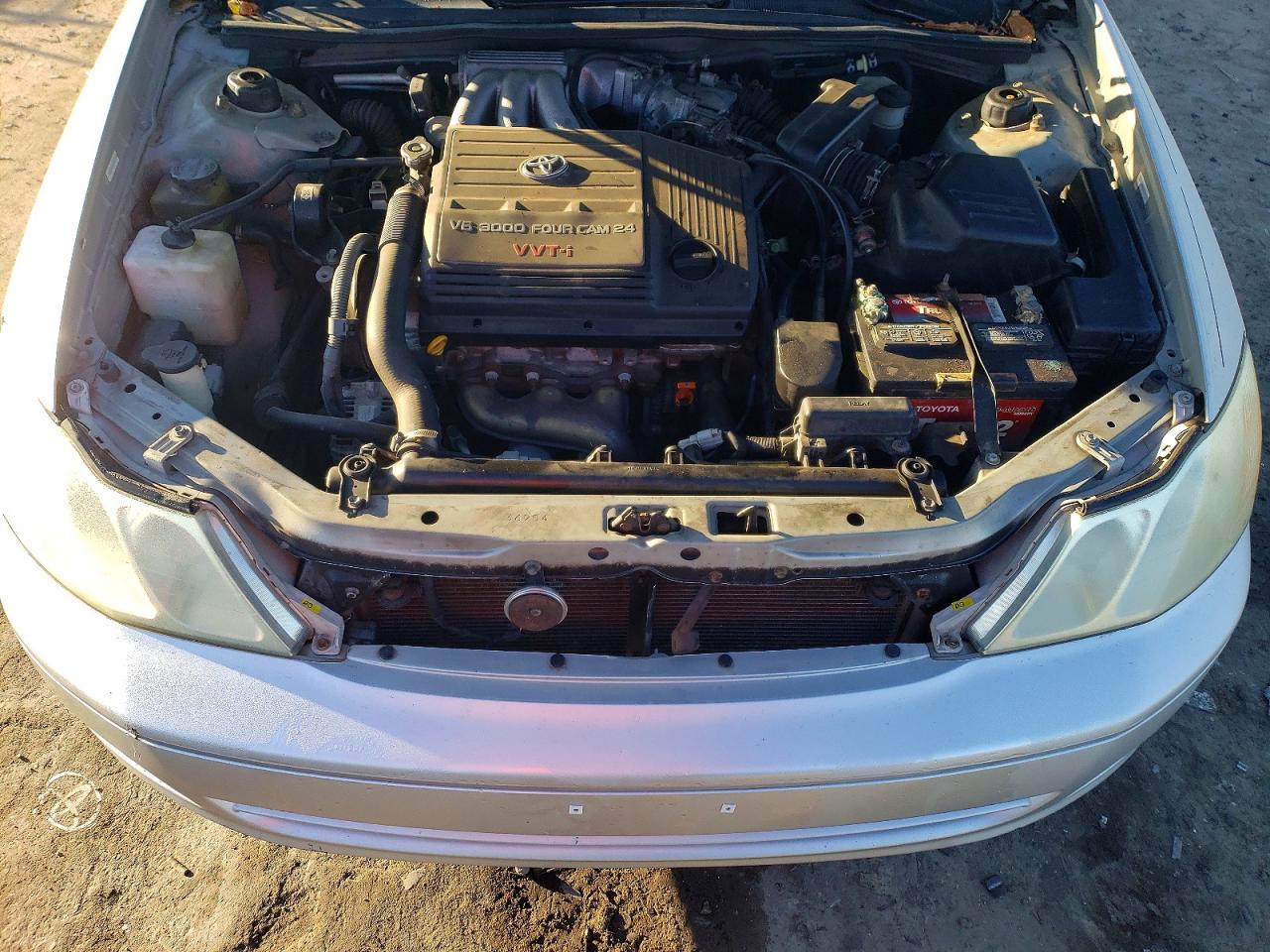 2002 TOYOTA AVALON XL photo 11