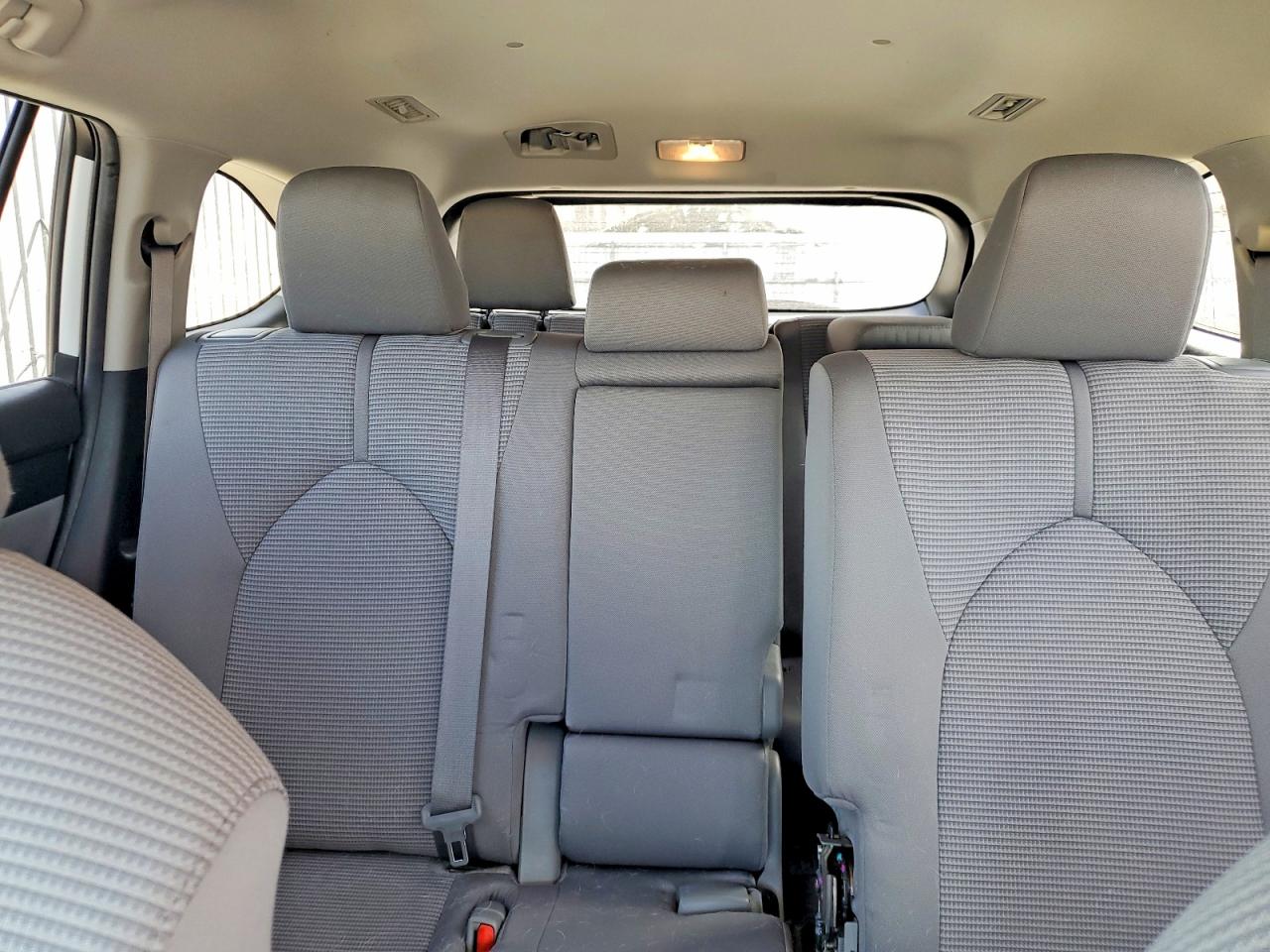 2023 TOYOTA HIGHLANDER HYBRID LE photo 10