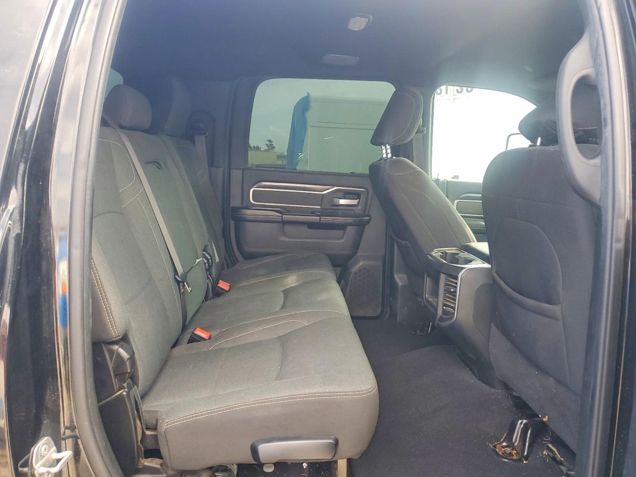 2022 RAM 3500 photo 10