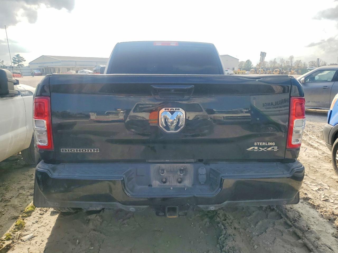 2022 RAM 3500 photo 6