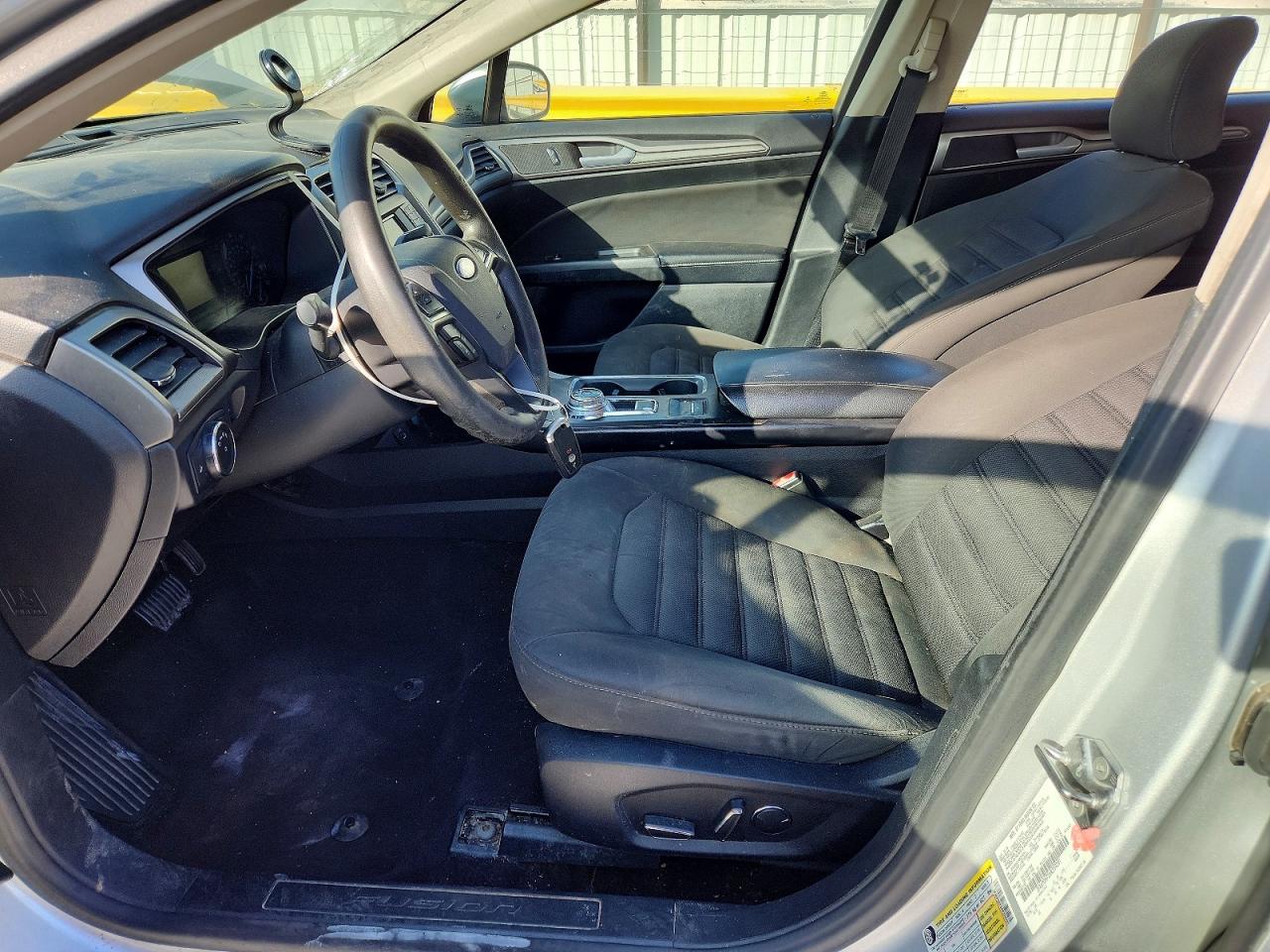 2017 FORD FUSION SE photo 7