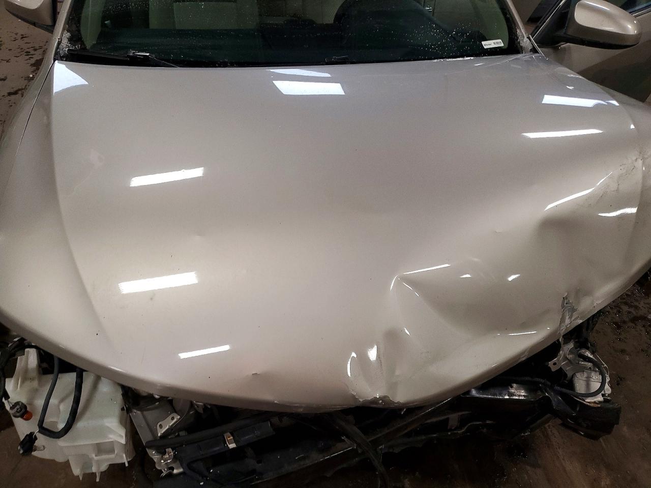 2013 TOYOTA CAMRY L photo 11