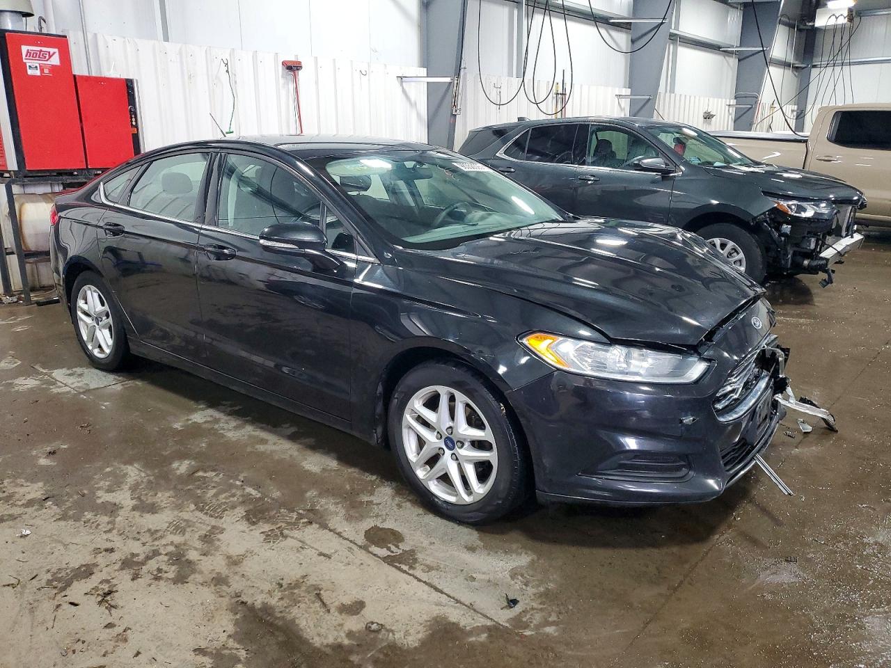2014 FORD FUSION SE photo 4