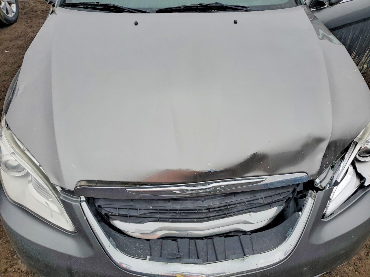 2013 CHRYSLER 200 TOURING photo 11