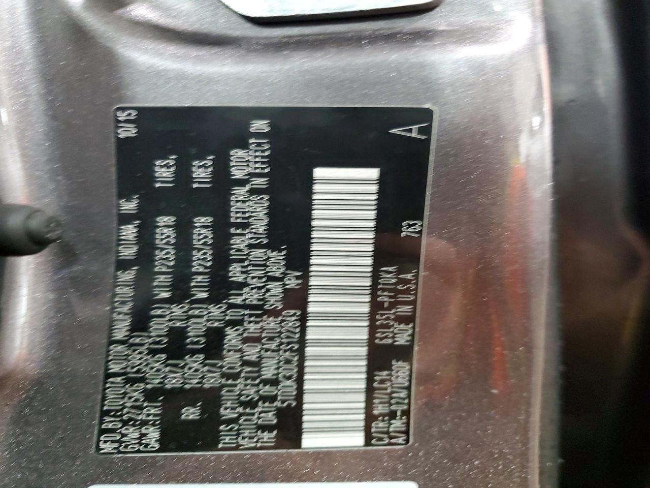 2015 TOYOTA SIENNA XLE photo 13