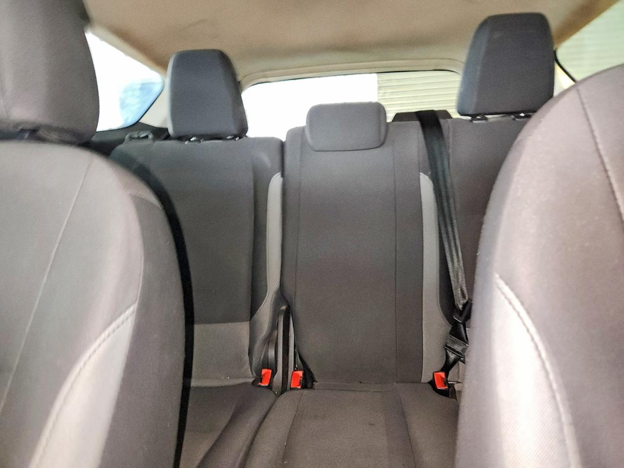 2016 FORD ESCAPE S photo 10
