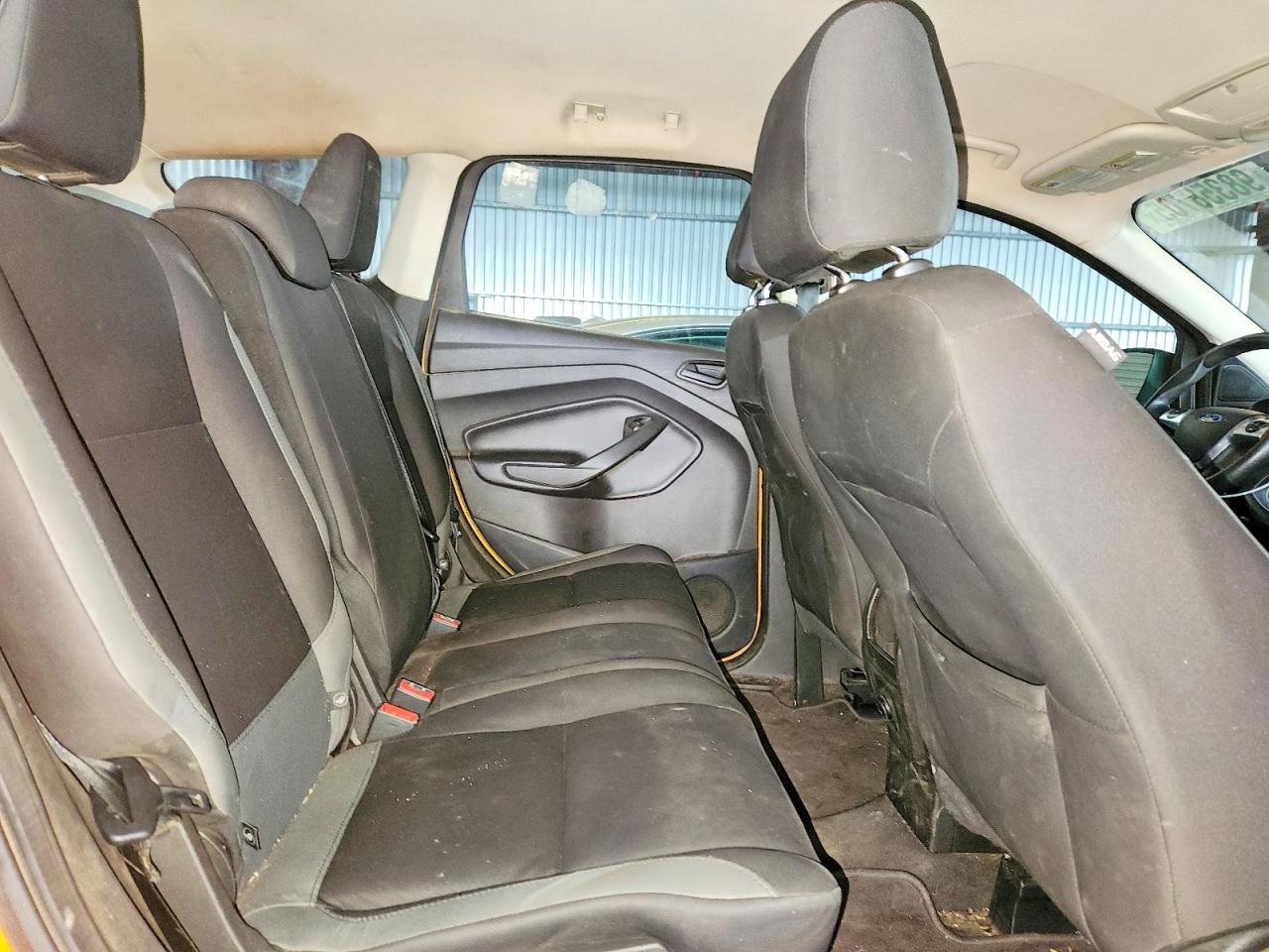 2016 FORD ESCAPE S photo 11