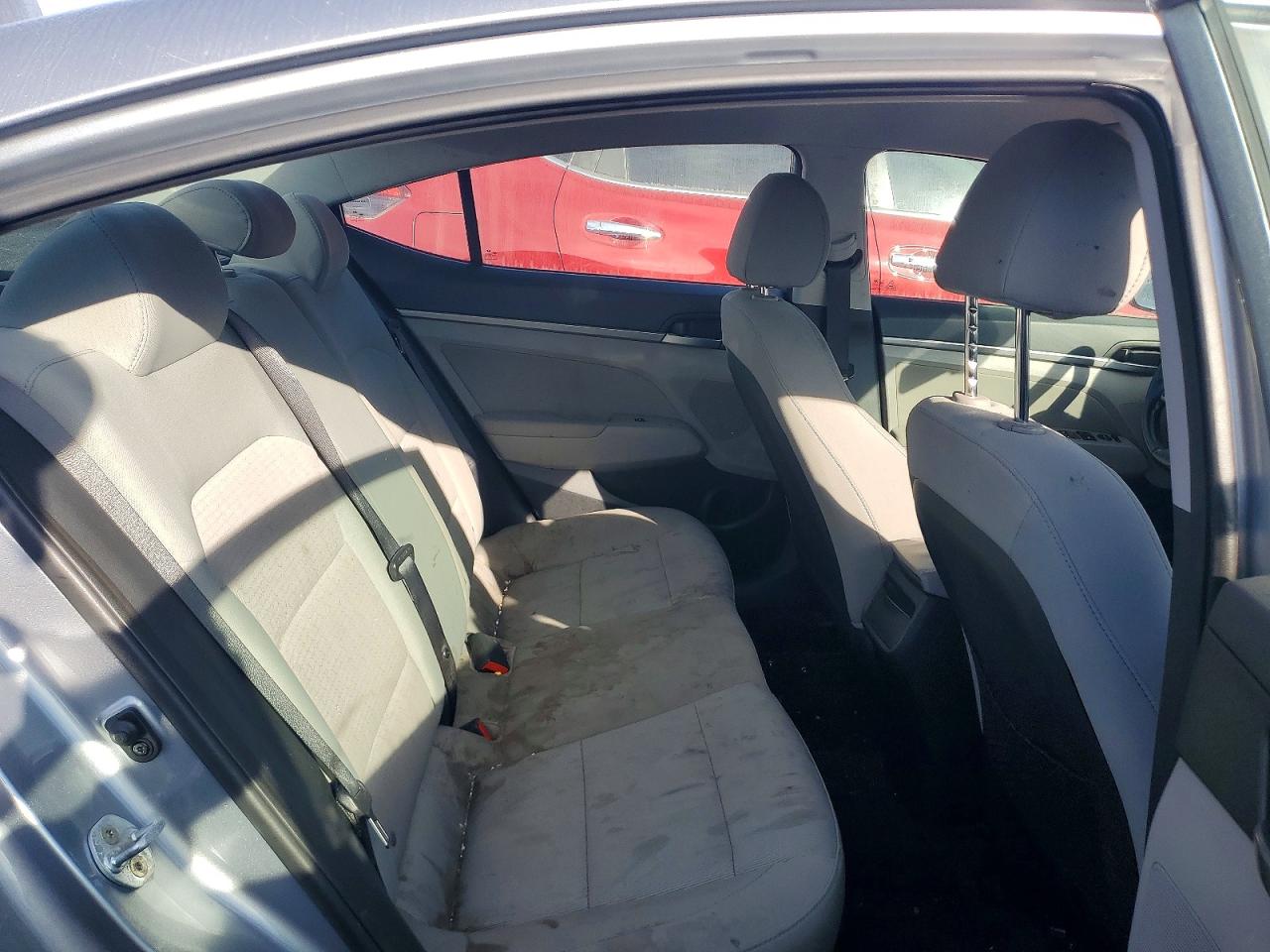 2017 HYUNDAI ELANTRA SE photo 10