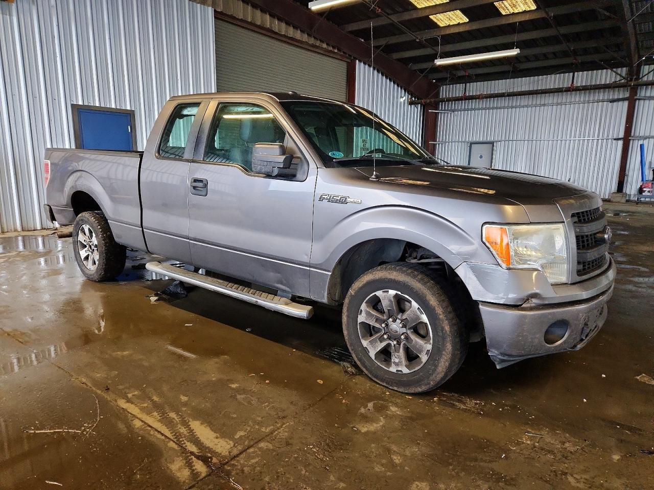 2013 FORD F150 SUPER CAB photo 4