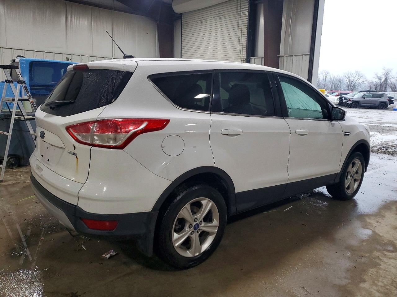 2016 FORD ESCAPE SE photo 3