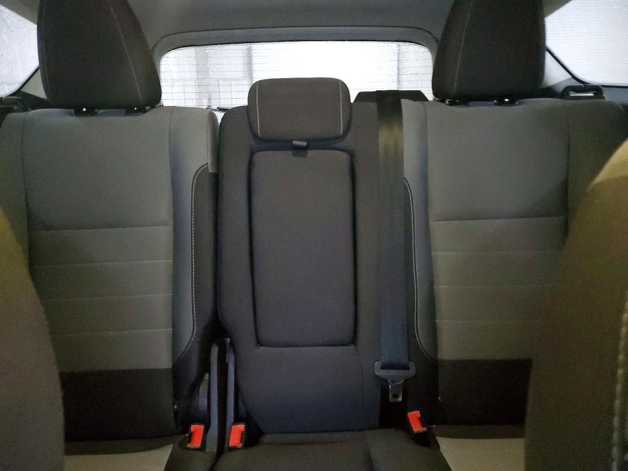 2016 FORD ESCAPE SE photo 10