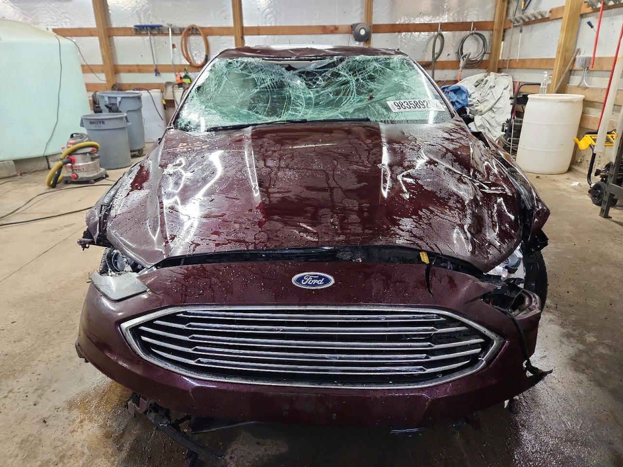 2017 FORD FUSION SE photo 5