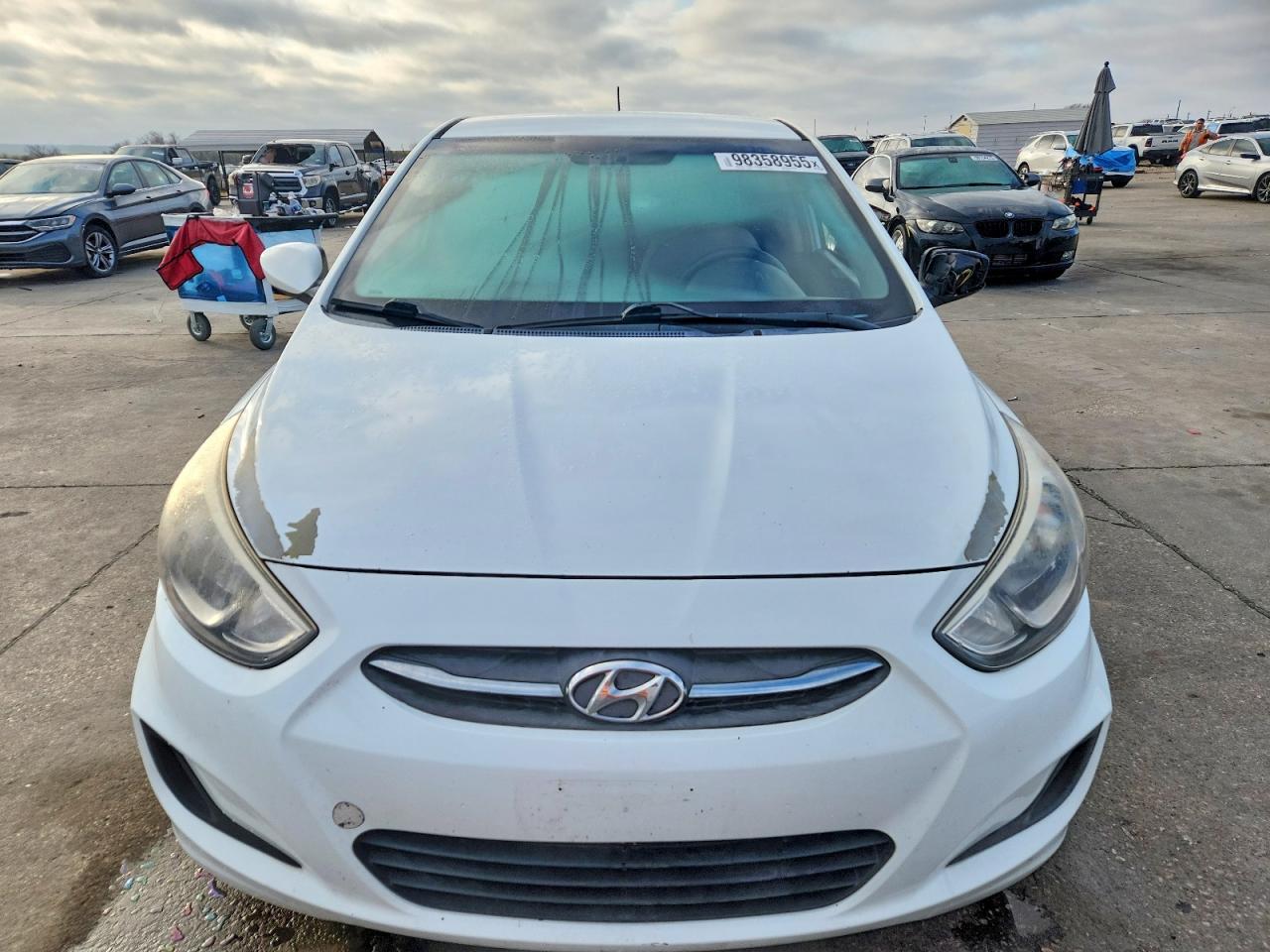 2016 HYUNDAI ACCENT photo 5