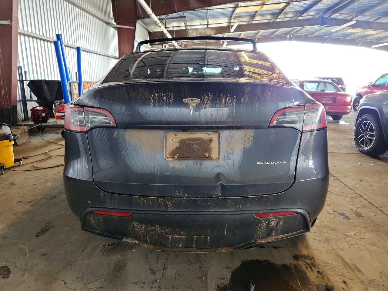 2021 TESLA MODEL Y photo 6