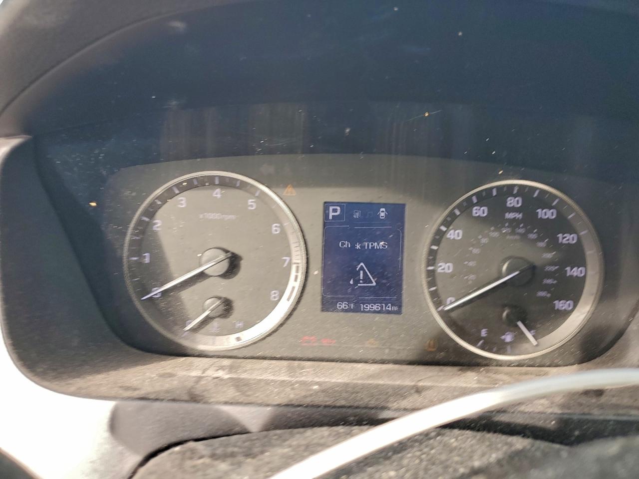 2016 HYUNDAI SONATA SE photo 9