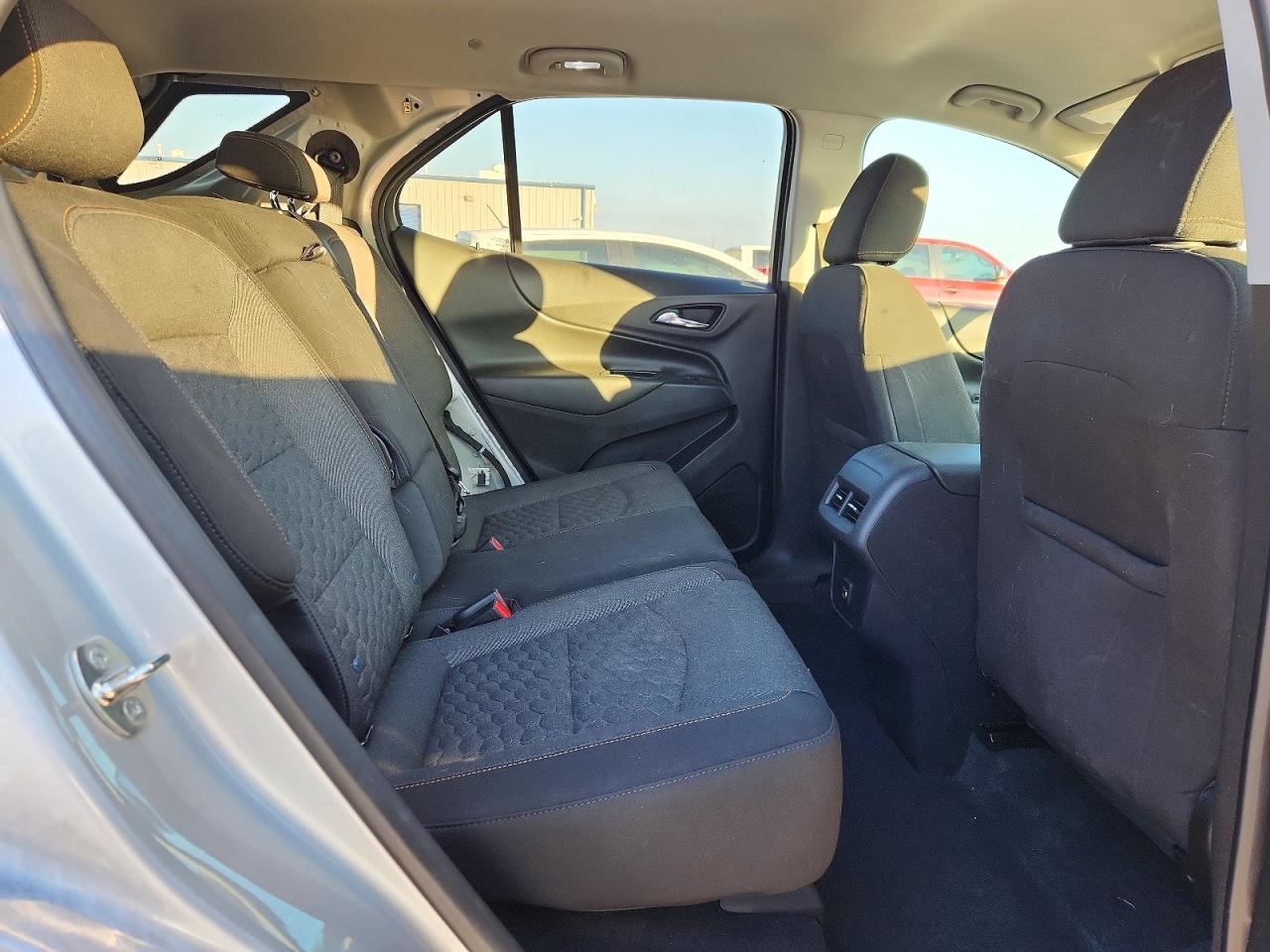 2020 CHEVROLET EQUINOX LT photo 11