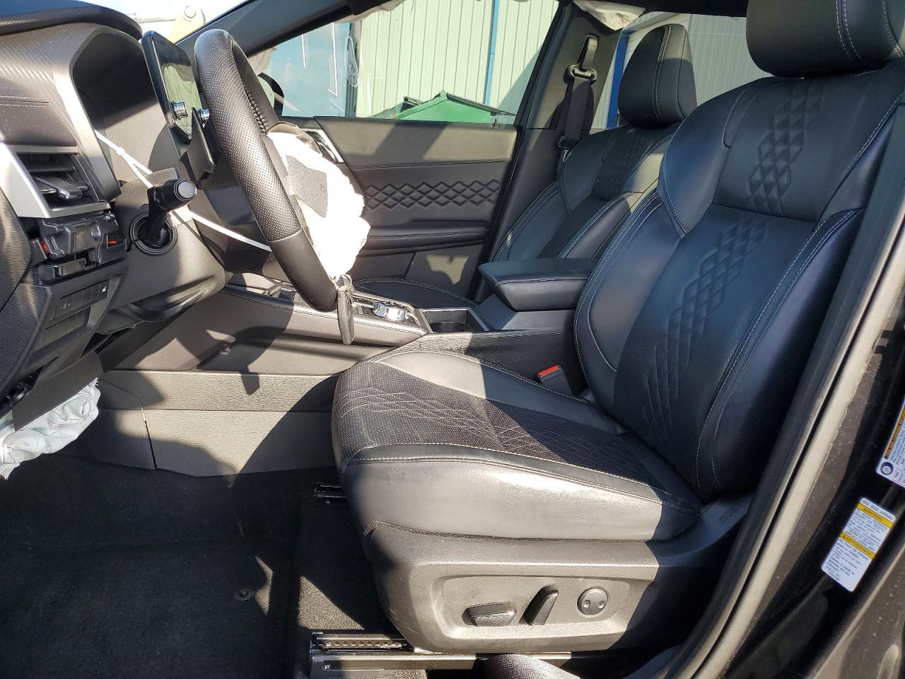 2024 MITSUBISHI OUTLANDER SEL photo 7