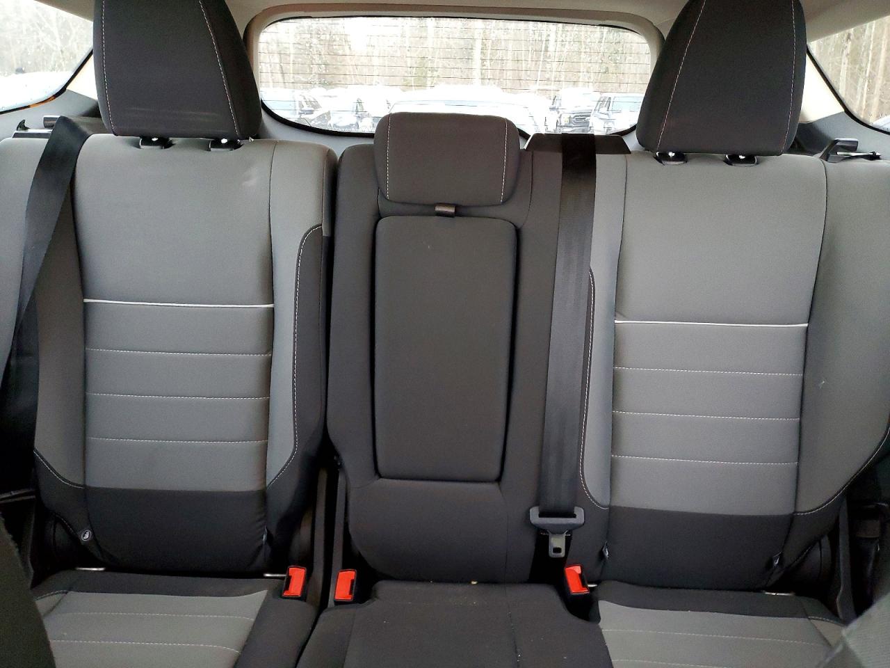 2015 FORD ESCAPE SE photo 10