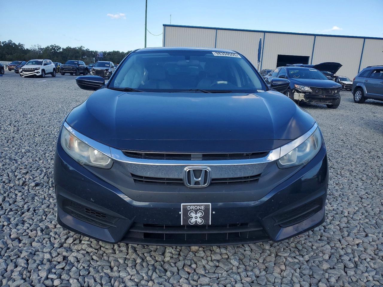 2016 HONDA CIVIC LX photo 5