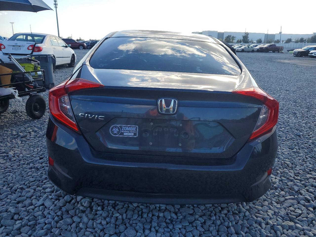 2016 HONDA CIVIC LX photo 6