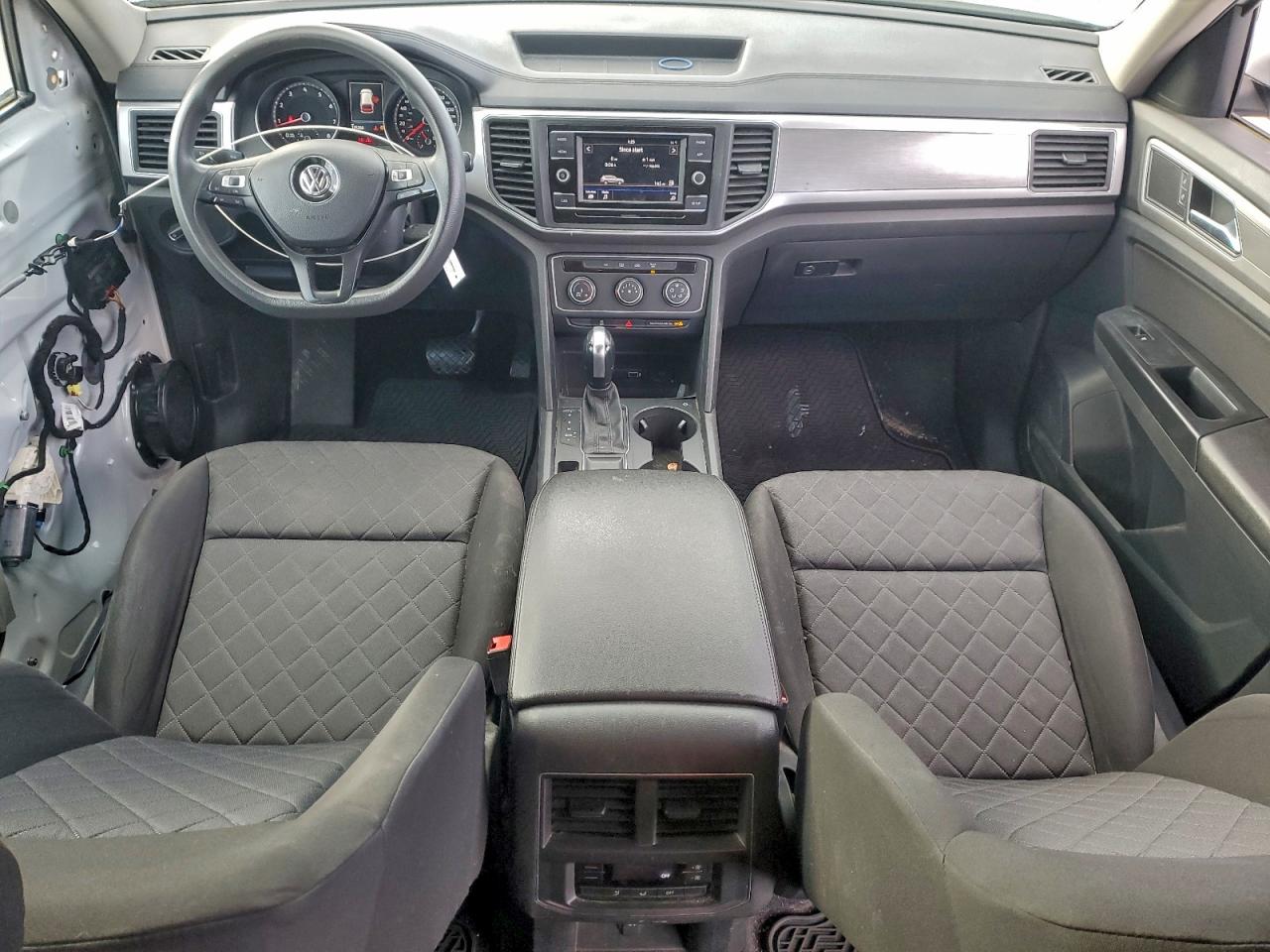 2018 VOLKSWAGEN ATLAS S photo 8