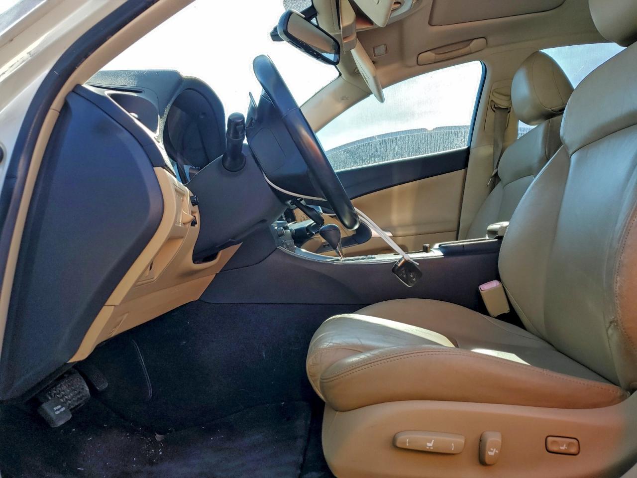 2008 LEXUS IS 250 photo 7