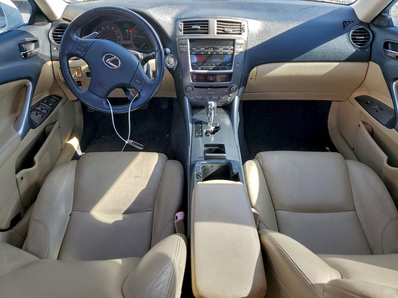 2008 LEXUS IS 250 photo 8