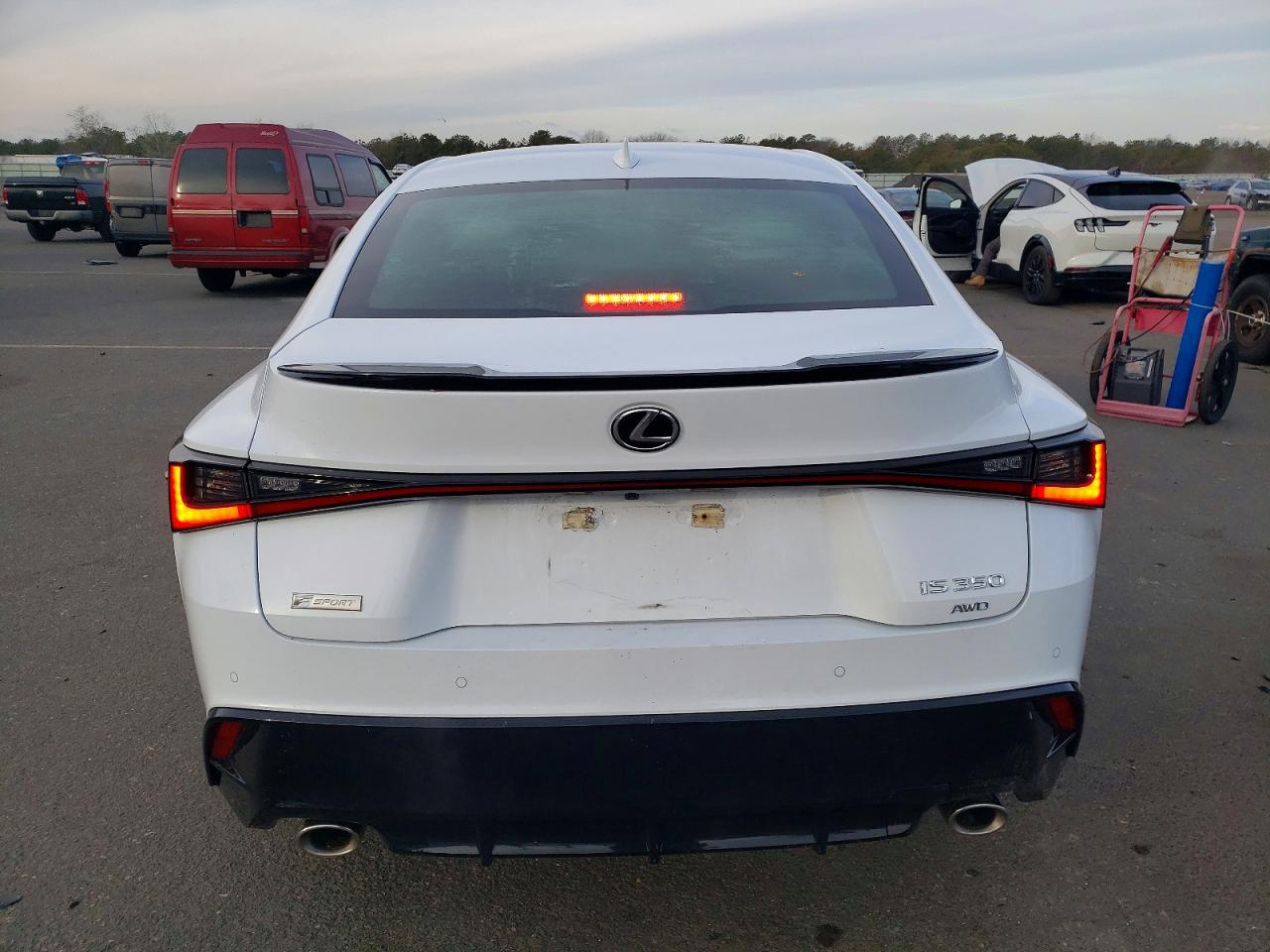 2021 LEXUS IS 350 F SPORT photo 6