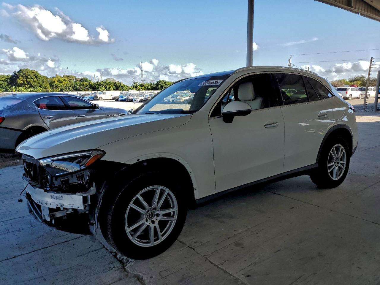 2025 MERCEDES-BENZ GLC