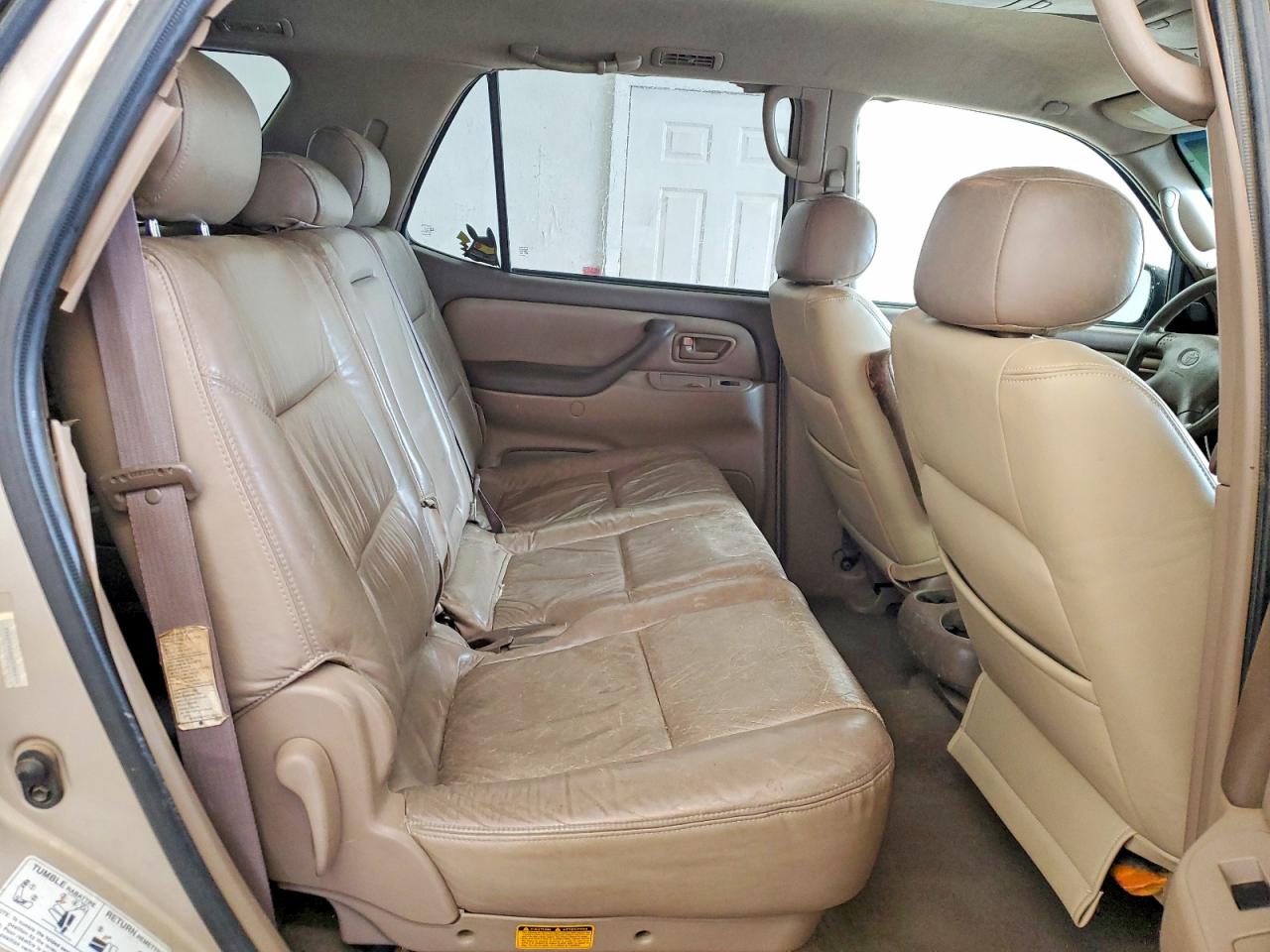2002 TOYOTA SEQUOIA SR5 photo 11