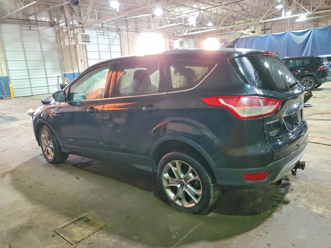 2013 FORD ESCAPE SEL photo 2