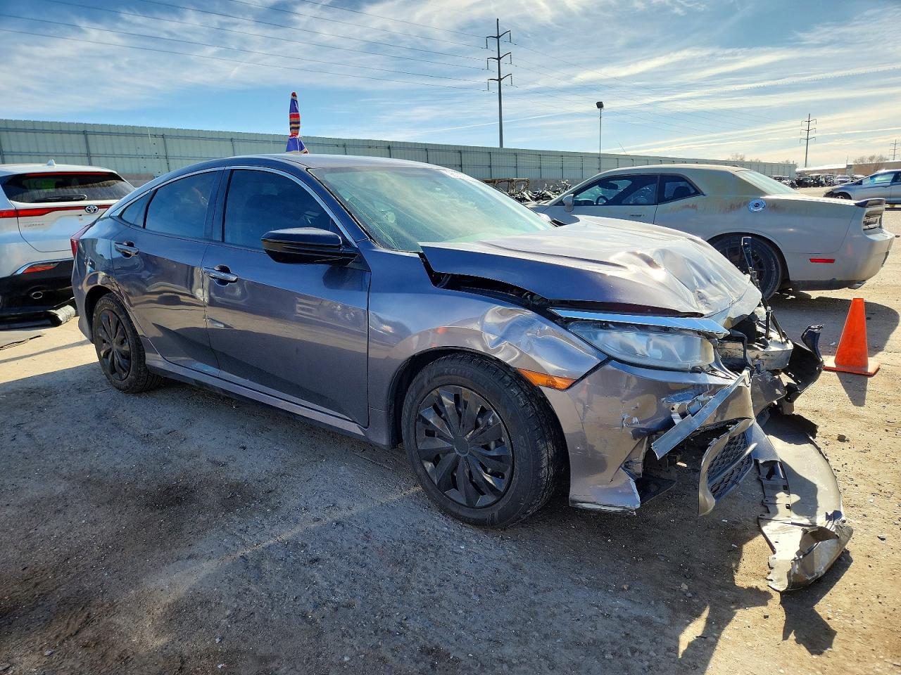 2017 HONDA CIVIC LX photo 4