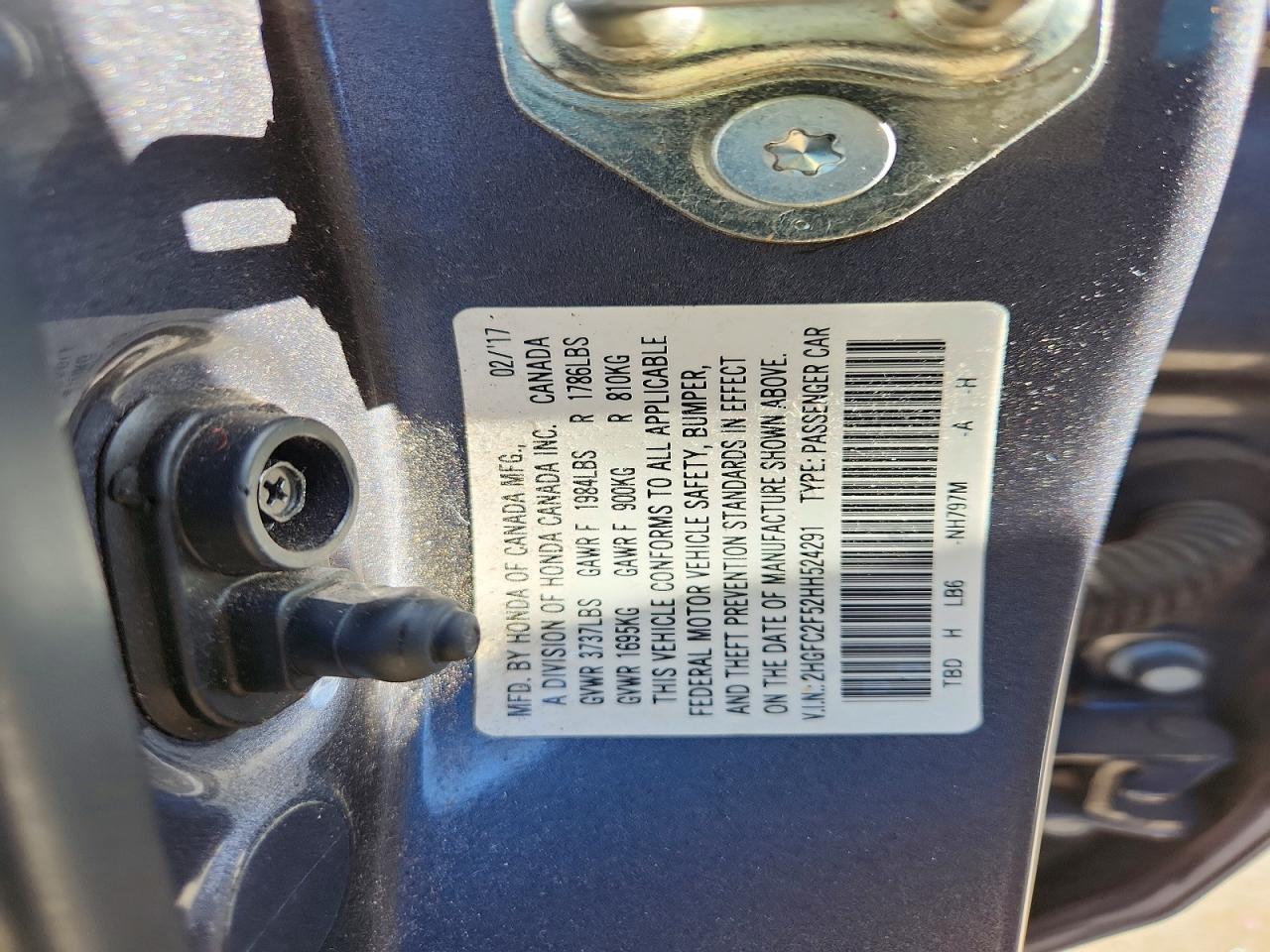 2017 HONDA CIVIC LX photo 13