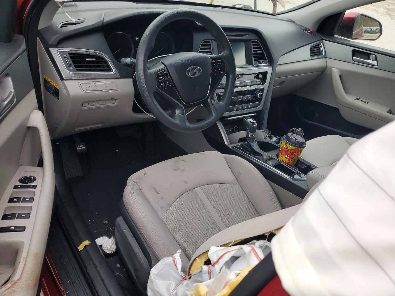 2016 HYUNDAI SONATA SE photo 8