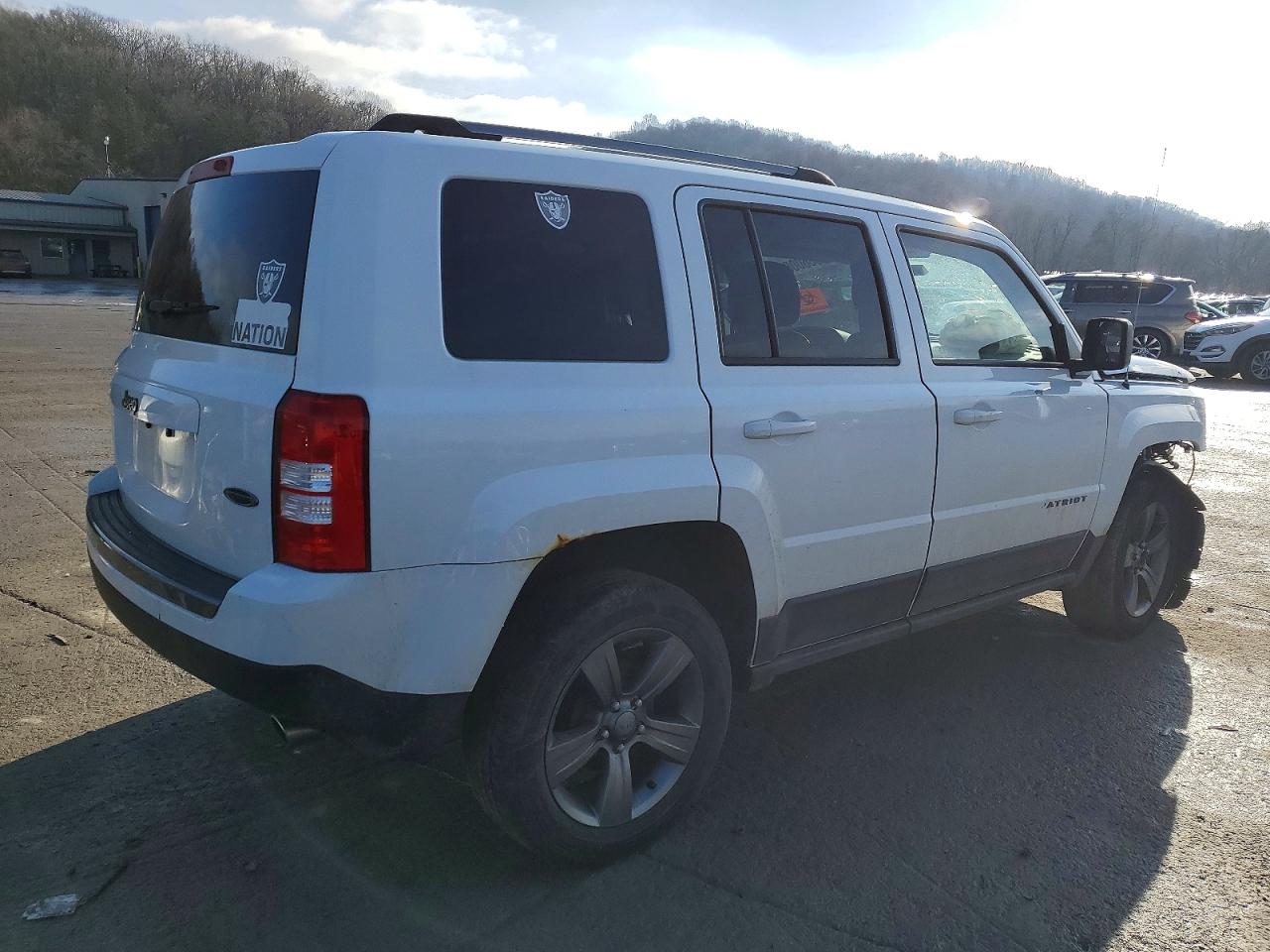 2017 JEEP PATRIOT SPORT photo 3