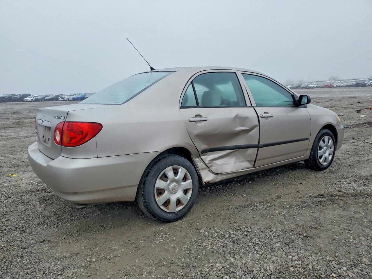 2003 TOYOTA COROLLA CE photo 3