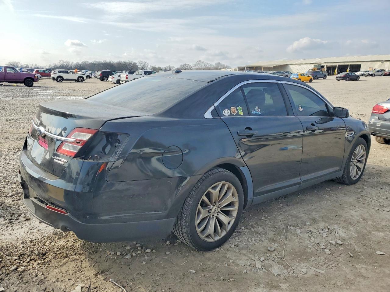 2015 FORD TAURUS LIMITED photo 3