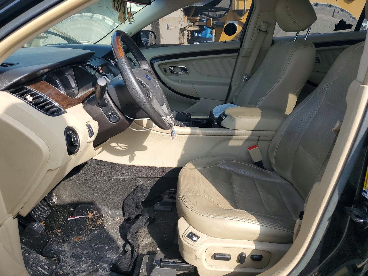 2015 FORD TAURUS LIMITED photo 7