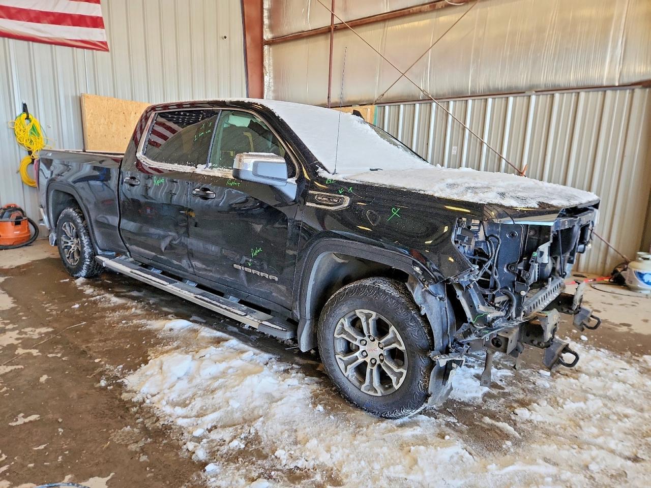 2021 GMC SIERRA K1500 SLE photo 4