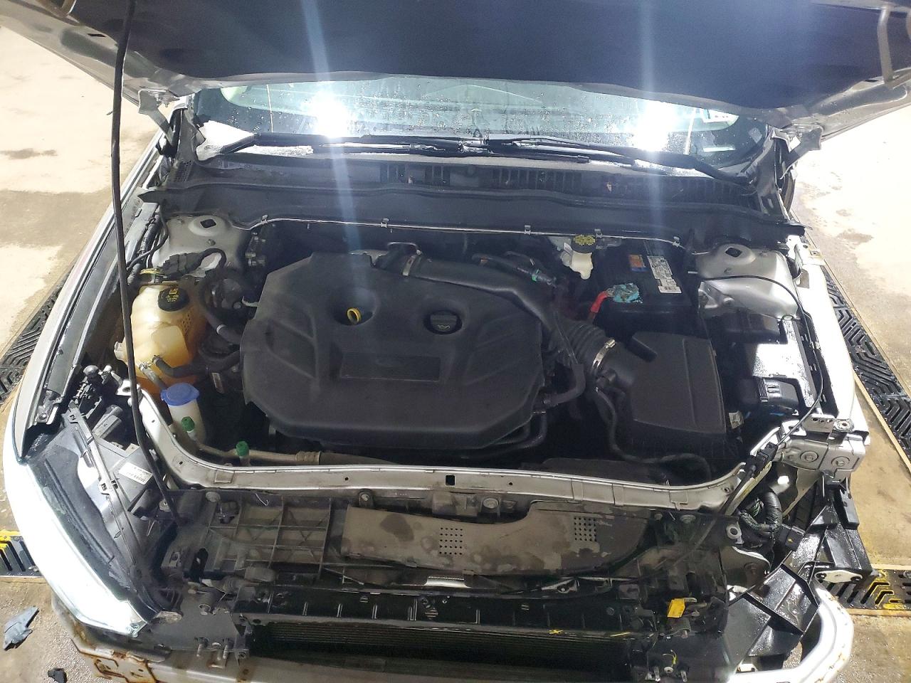 2017 FORD FUSION SE photo 11