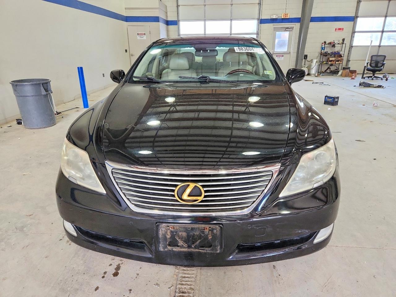 2007 LEXUS LS 460 photo 5