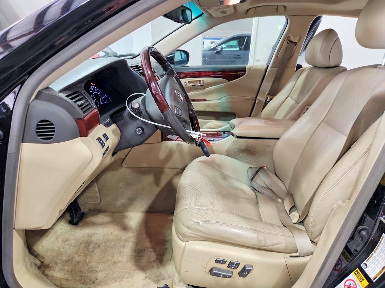 2007 LEXUS LS 460 photo 7