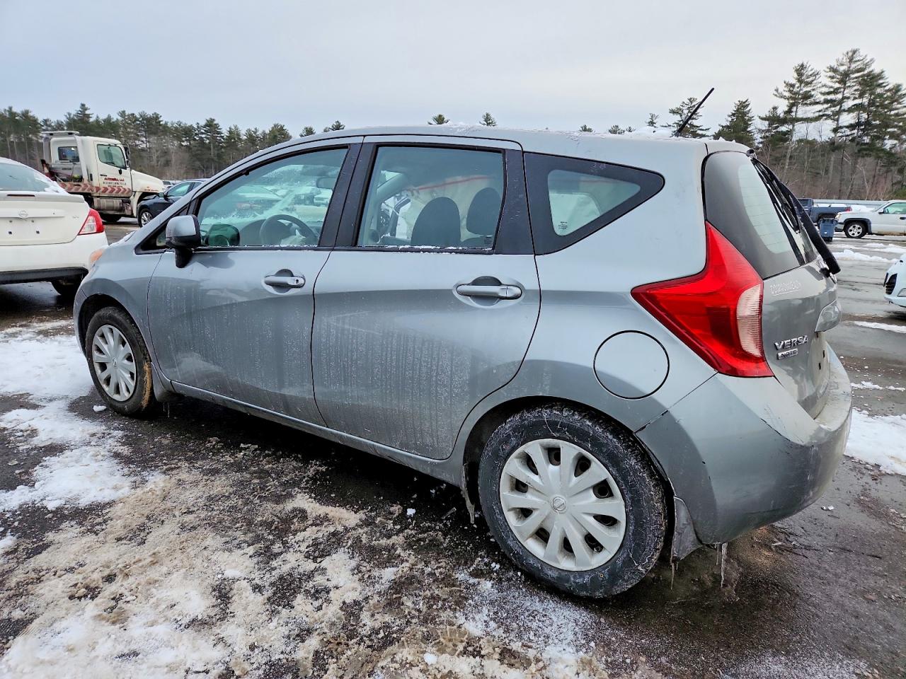 2014 NISSAN VERSA NOTE S photo 2
