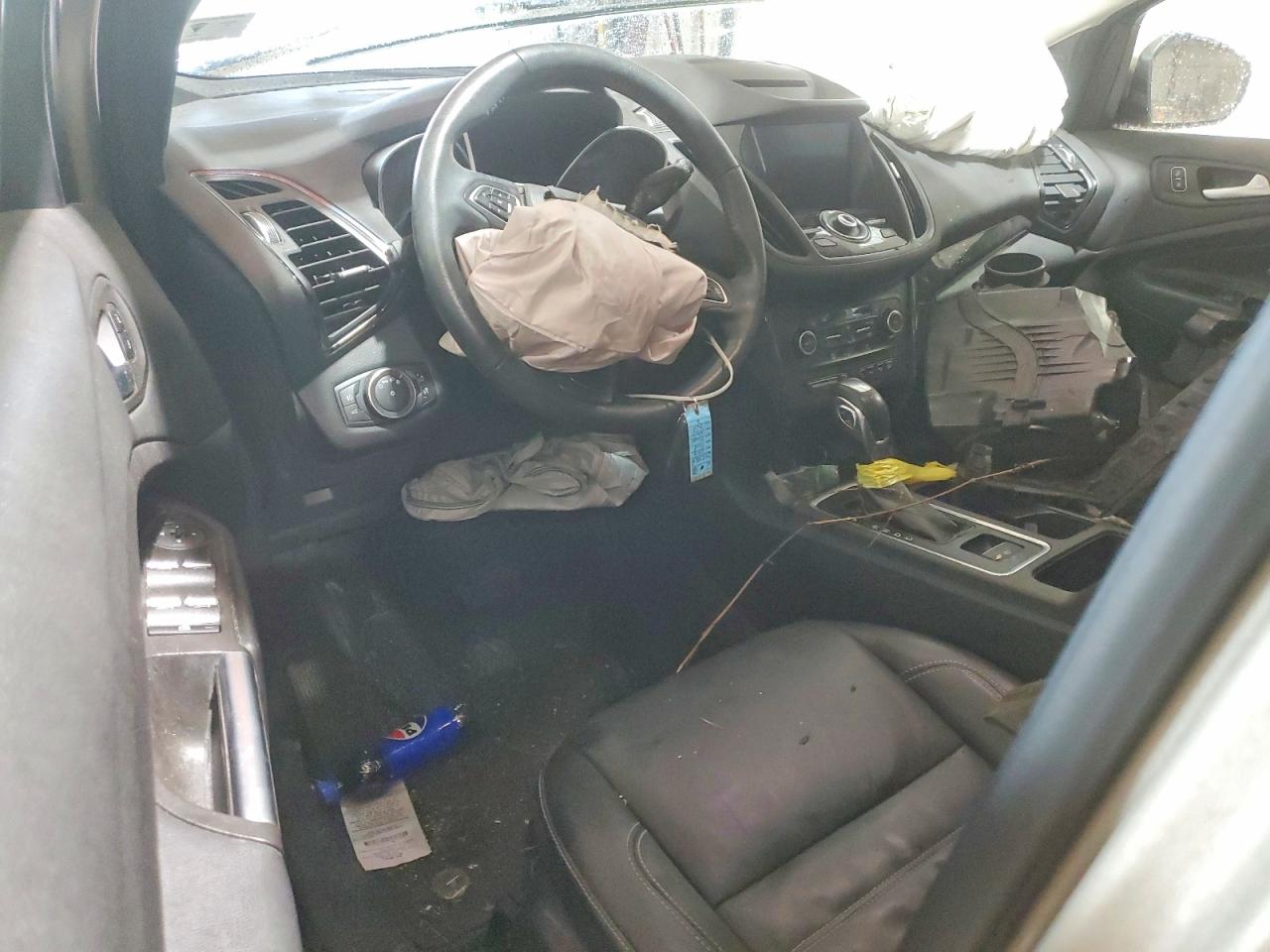 2018 FORD ESCAPE TITANIUM photo 8