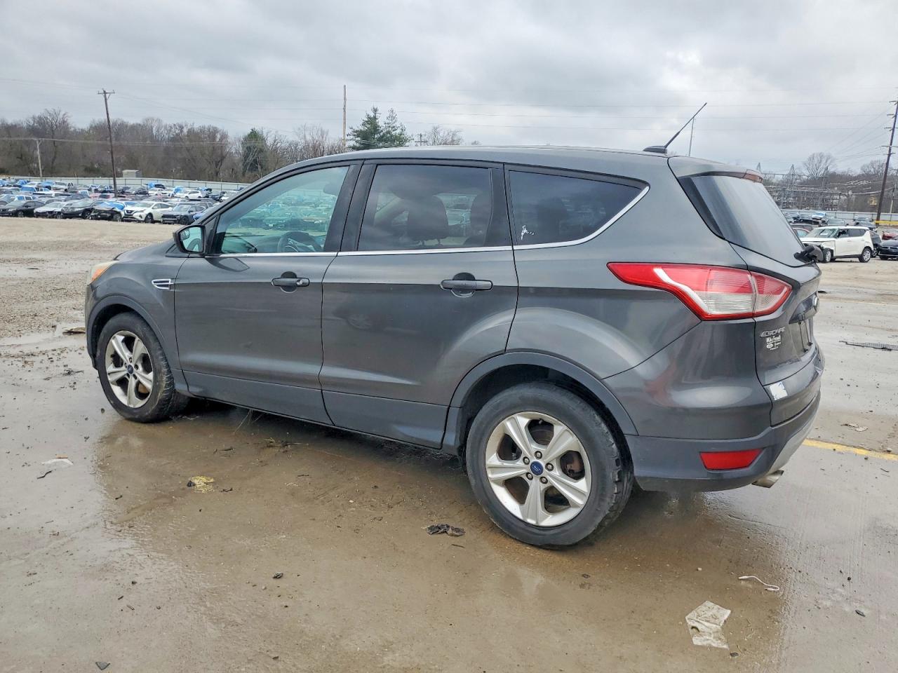2015 FORD ESCAPE SE photo 2