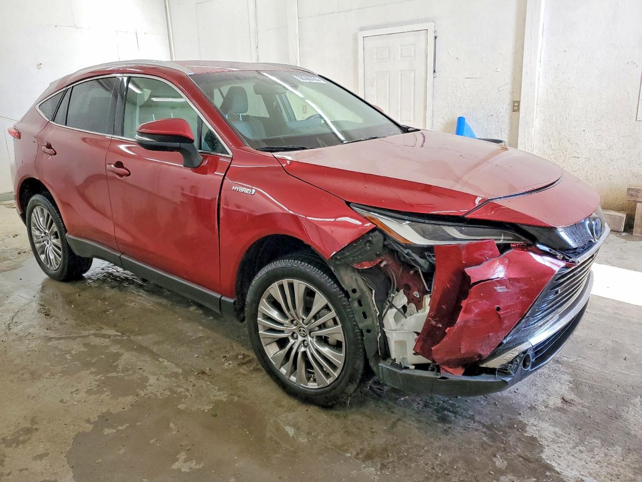 2021 TOYOTA VENZA LE photo 4