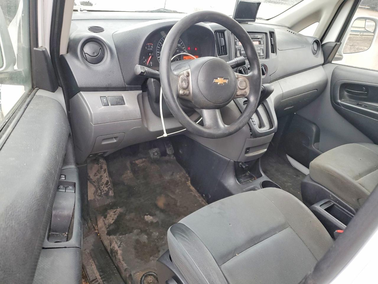 2015 CHEVROLET CITY EXPRESS LS photo 8